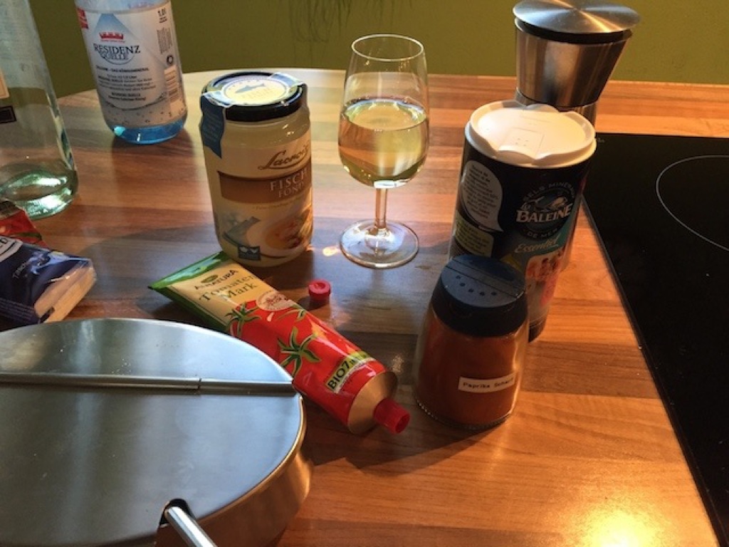 Saffron spaghetti