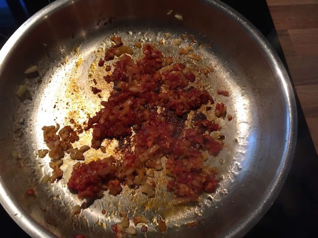 Saffron spaghetti
